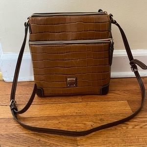 Dooney & Bourke Bag